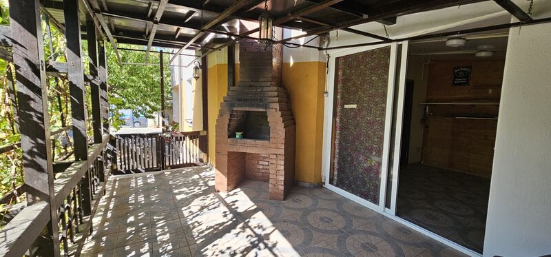 Popesti, Sfantul Gheorghe casa individuala